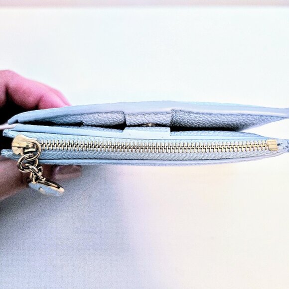 Rare sold out Louis Vuitton Portefeuille Lisa Empreinte Bifold Wallet blue azure - Picture 10 of 10